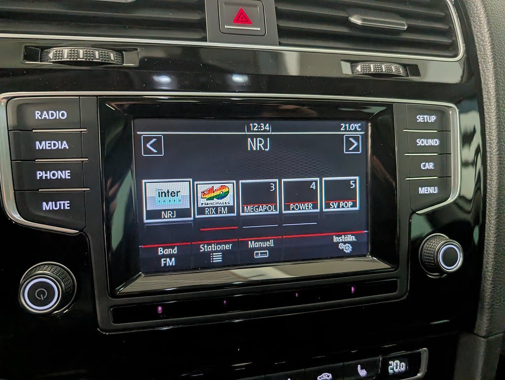 Vehicle Image 14