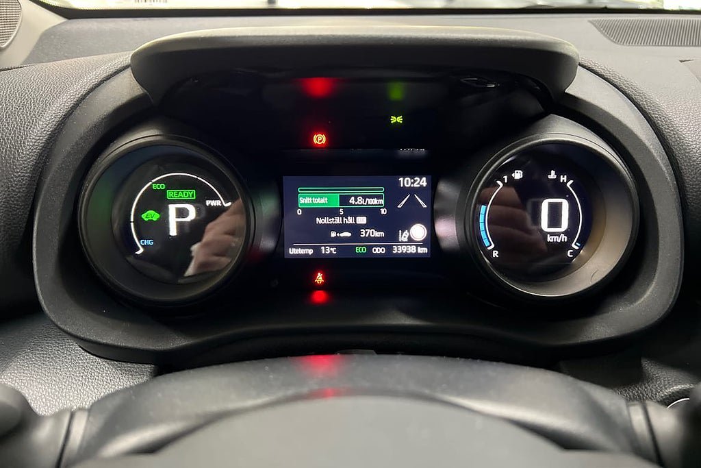 Vehicle Image 14
