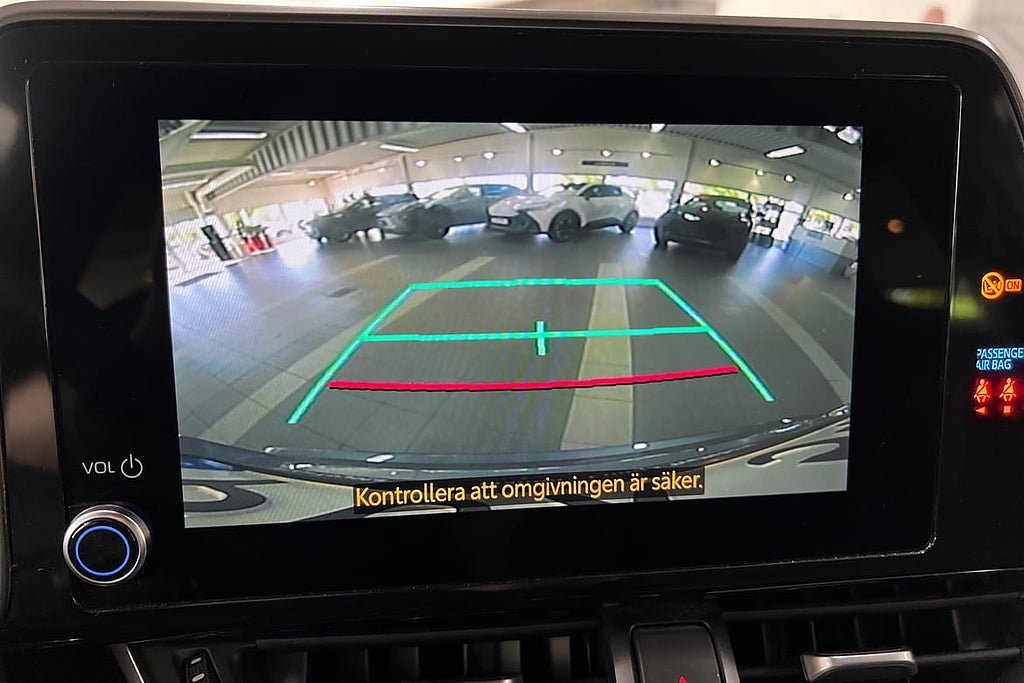 Vehicle Image 19