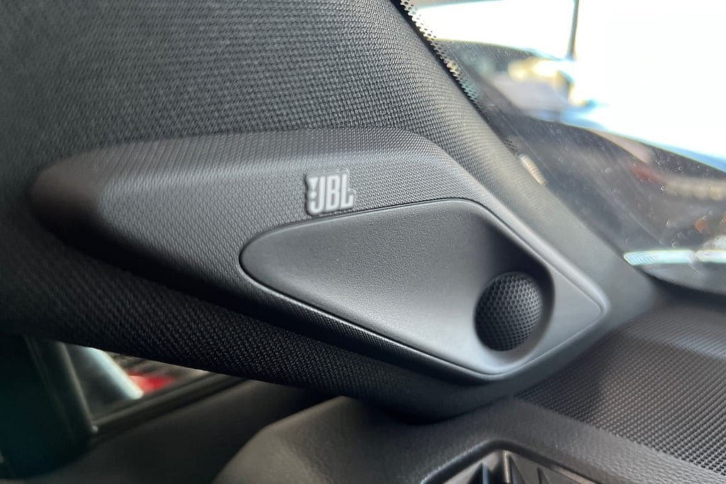 Vehicle Image 20