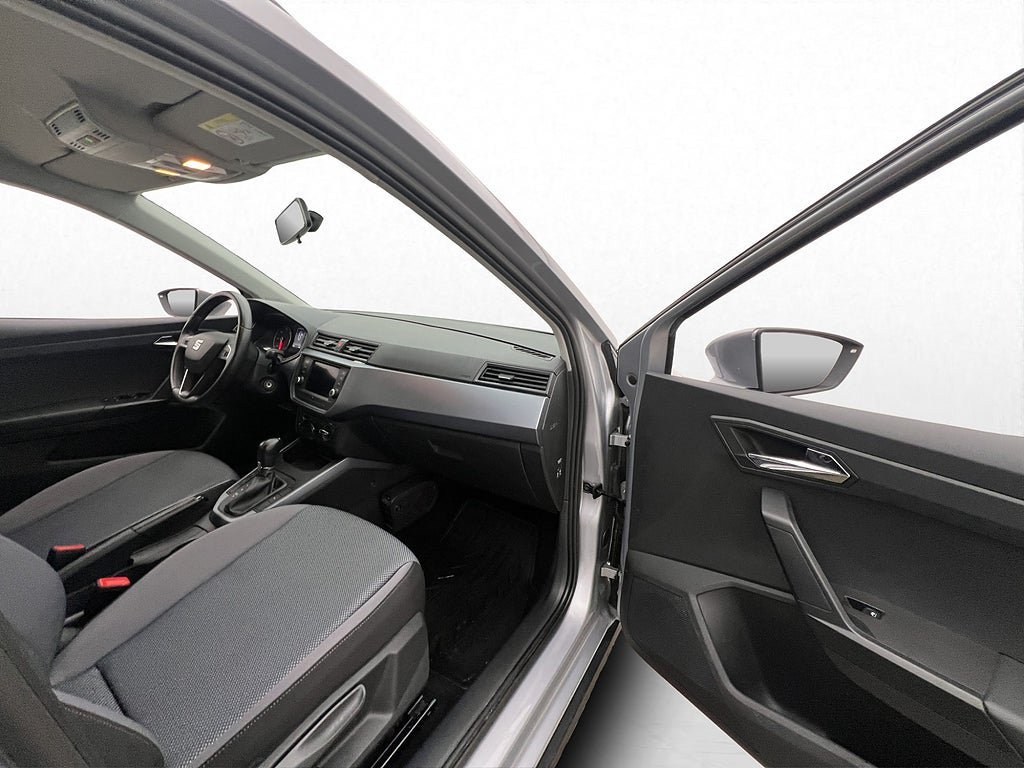 Vehicle Image 23