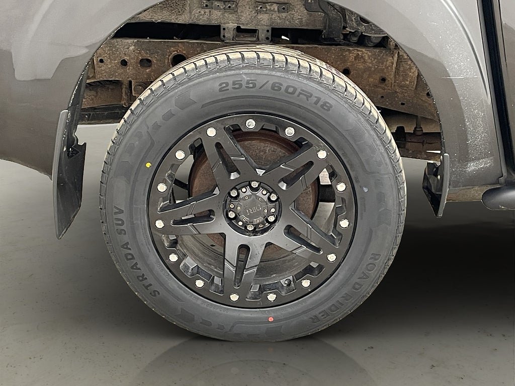 Vehicle Image 31