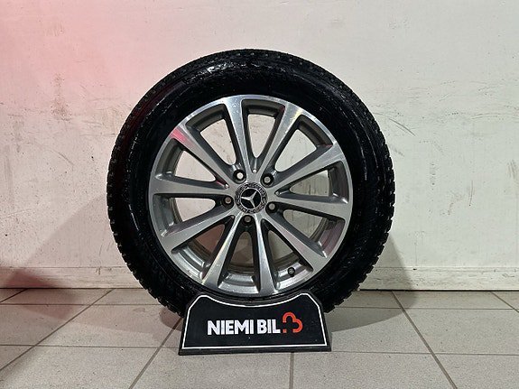 Vehicle Image 17