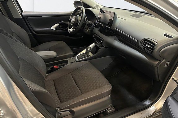 Vehicle Image 7
