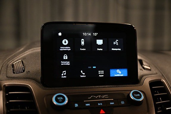 Vehicle Image 18