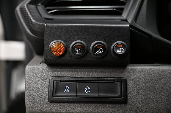 Vehicle Image 26
