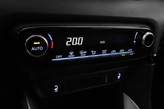 Vehicle Image 24