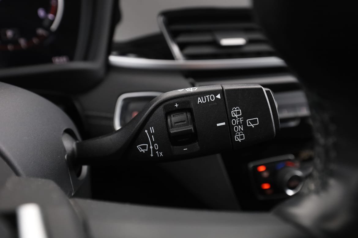 Vehicle Image 27