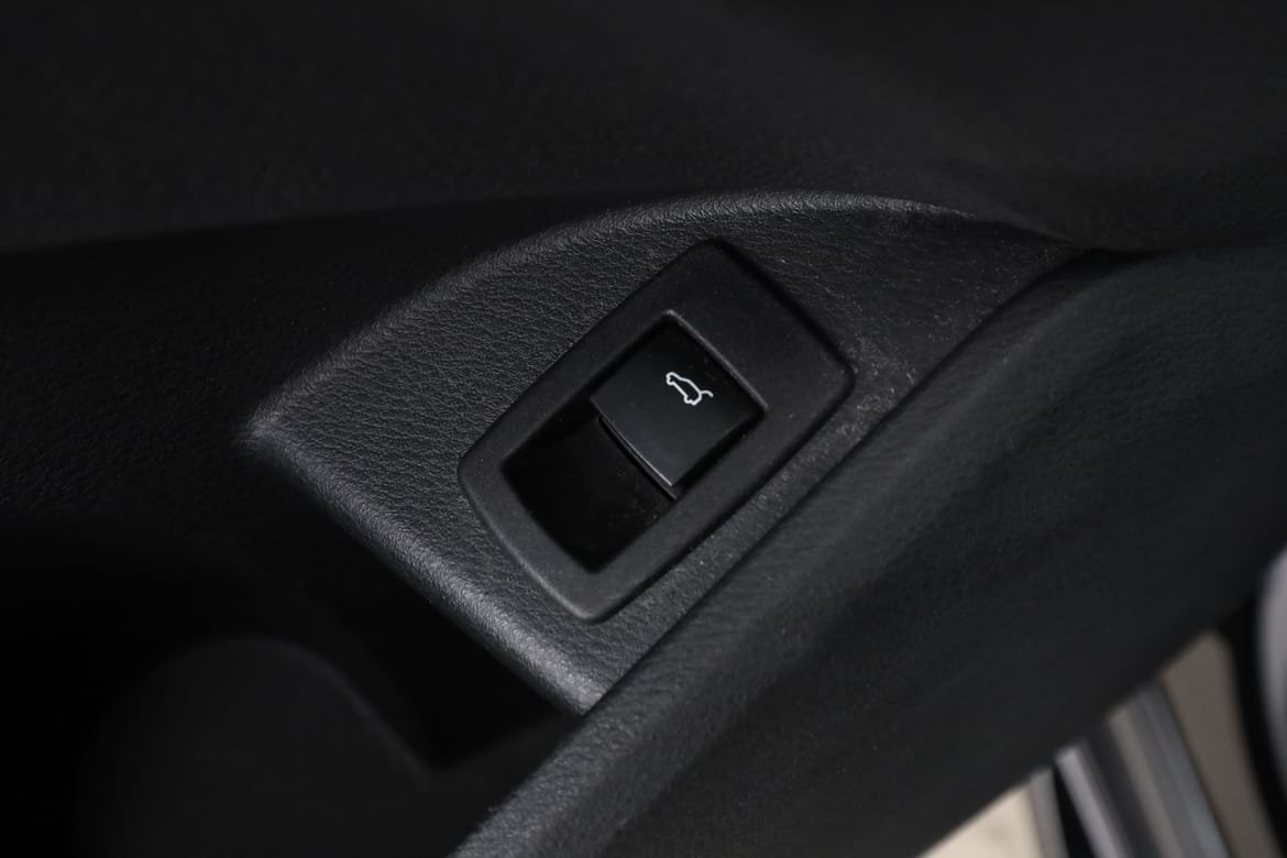 Vehicle Image 36