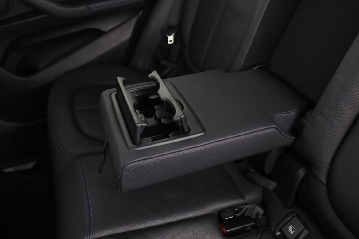 Vehicle Image 37