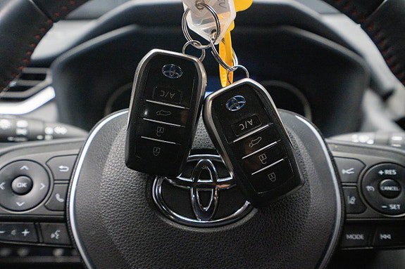 Vehicle Image 22