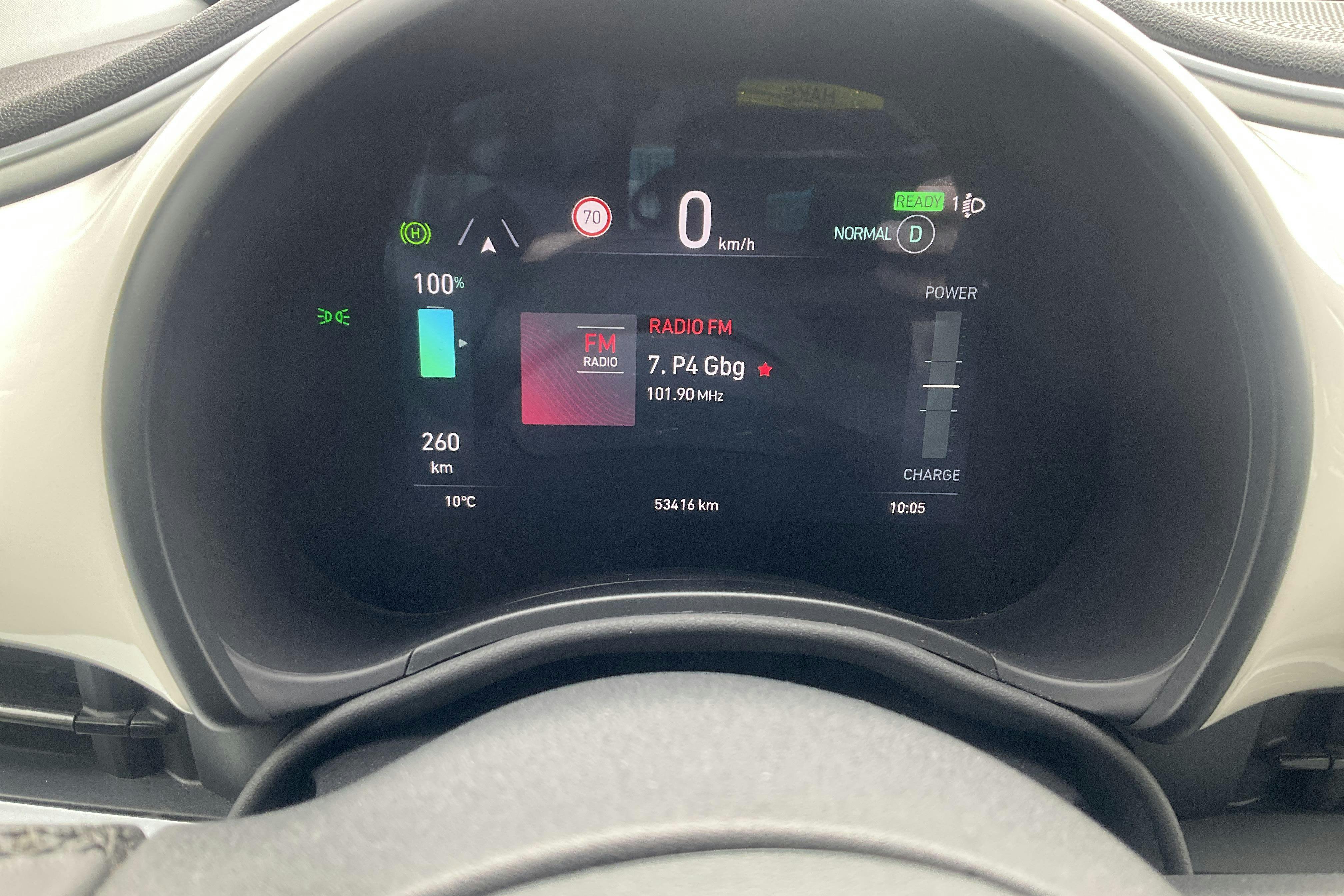 Vehicle Image 10