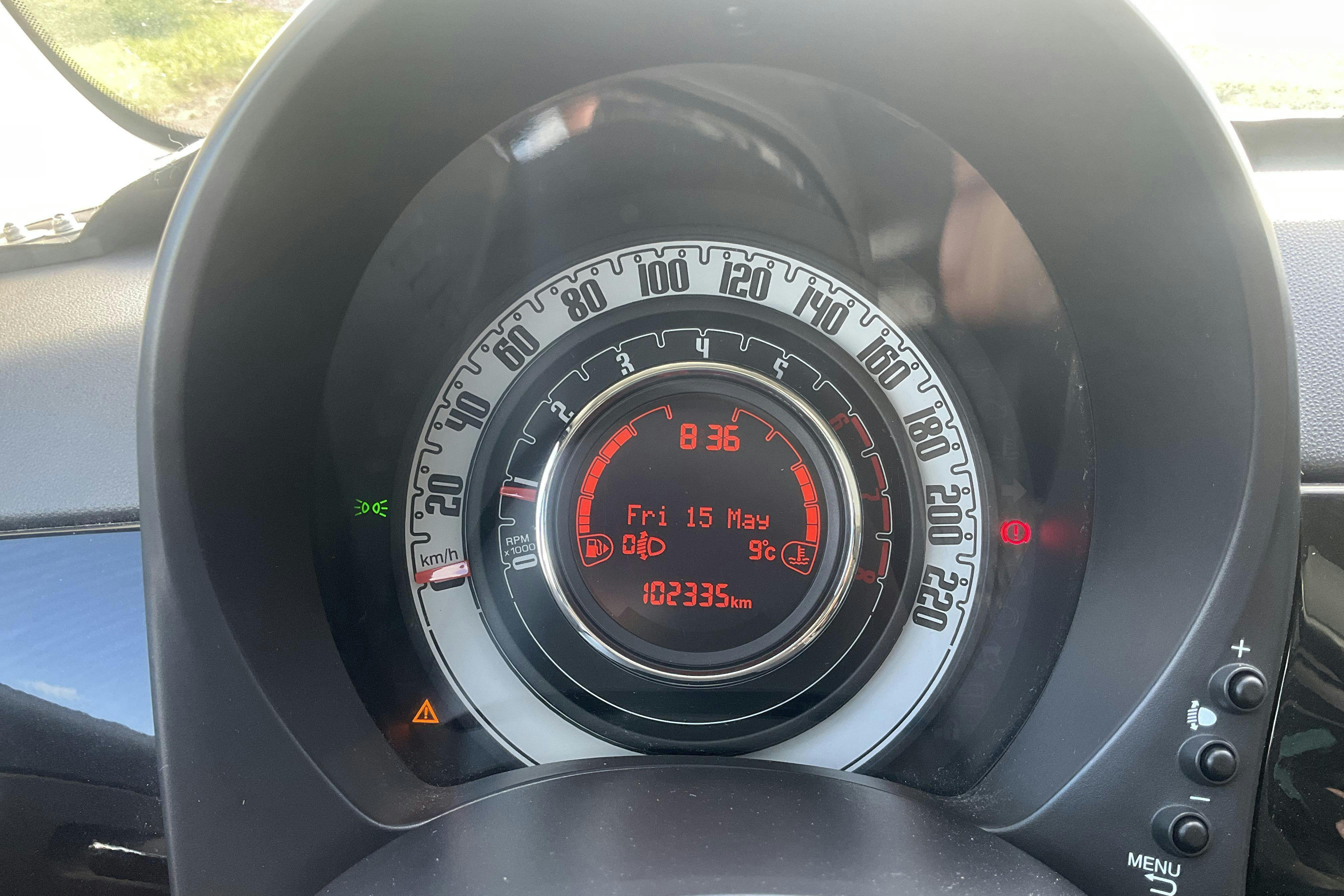 Vehicle Image 9