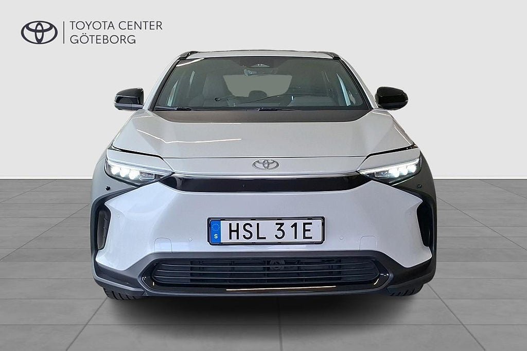 Vehicle Image 7