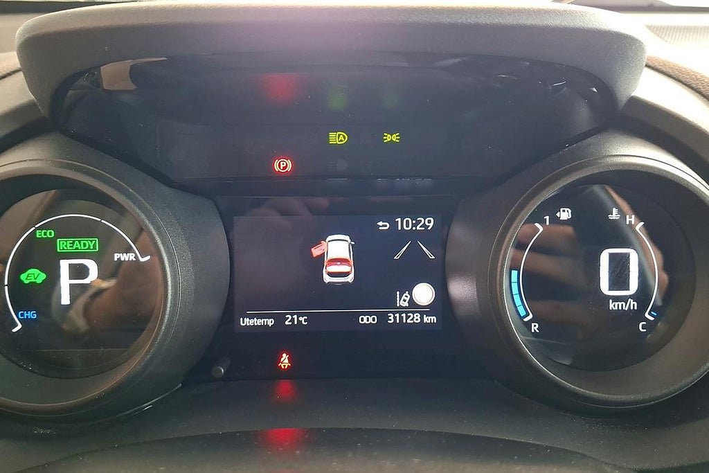 Vehicle Image 13