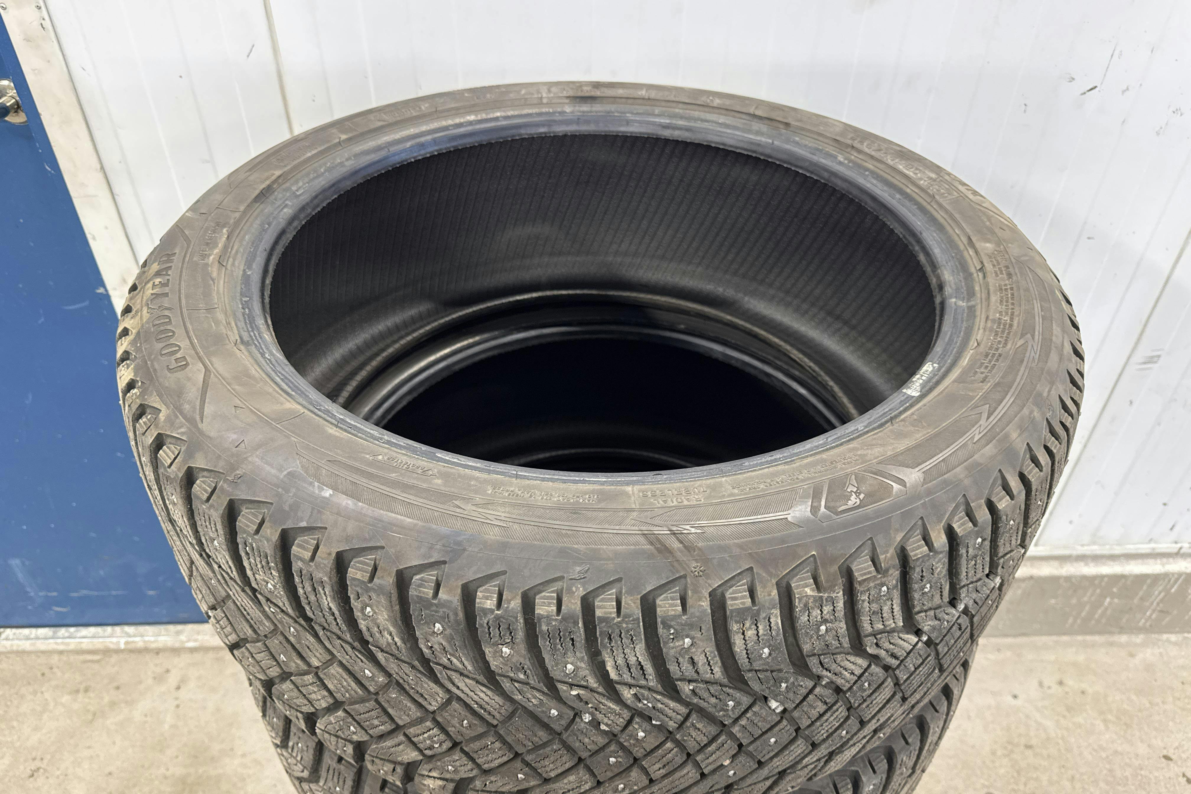 Vehicle Image 30