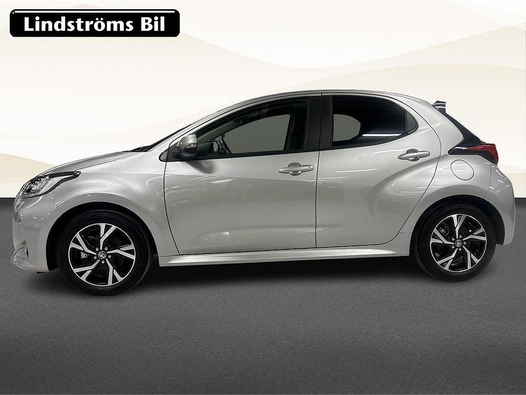 Vehicle Image 6
