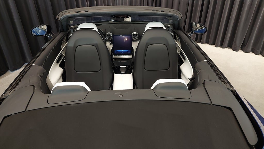 Vehicle Image 33