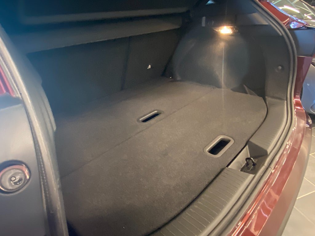 Vehicle Image 17