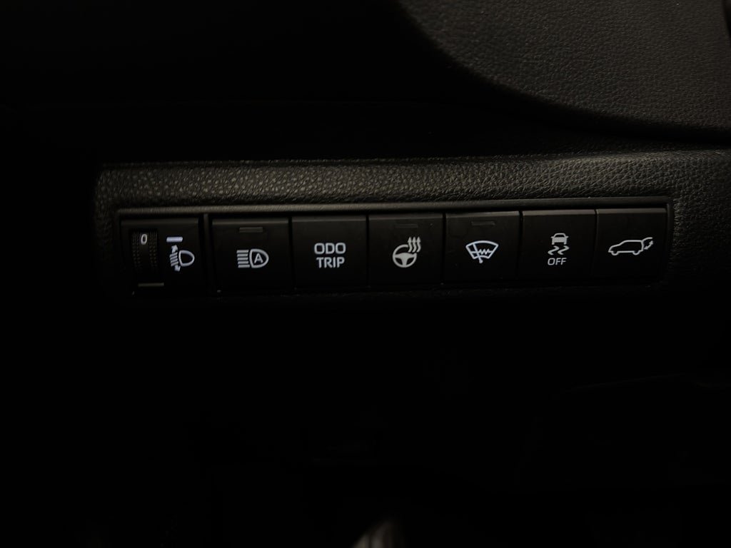 Vehicle Image 27
