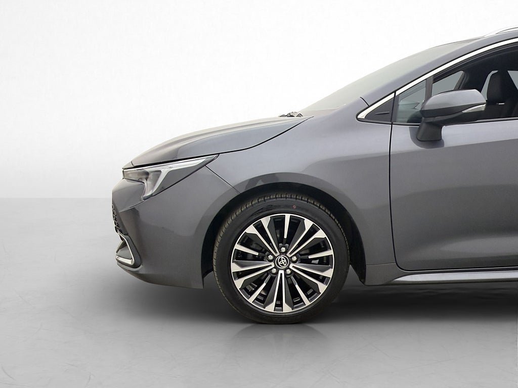 Vehicle Image 30