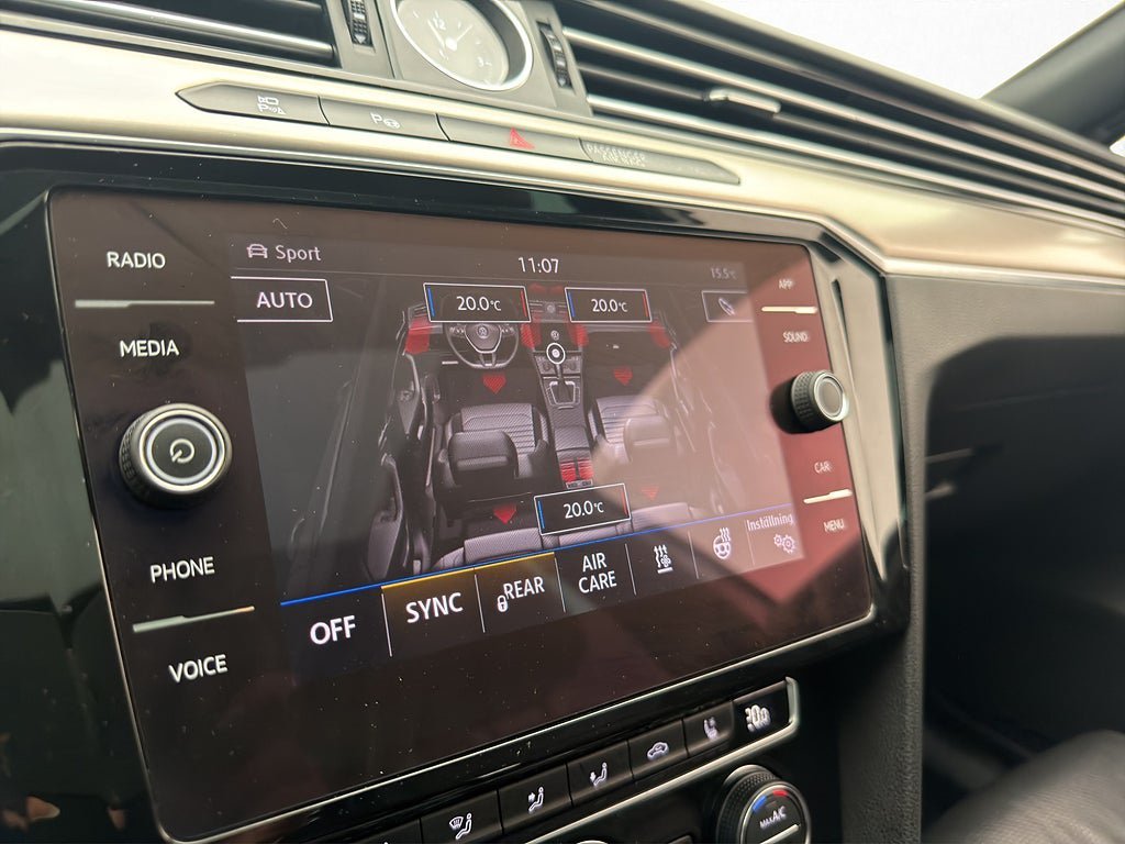 Vehicle Image 26