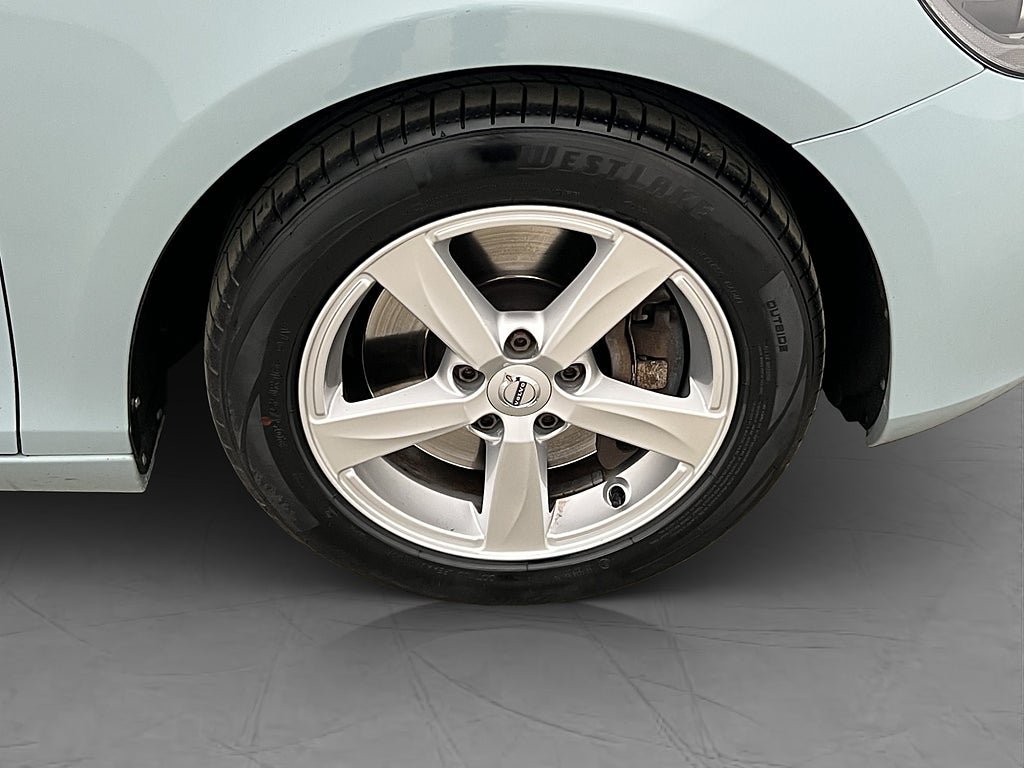 Vehicle Image 40