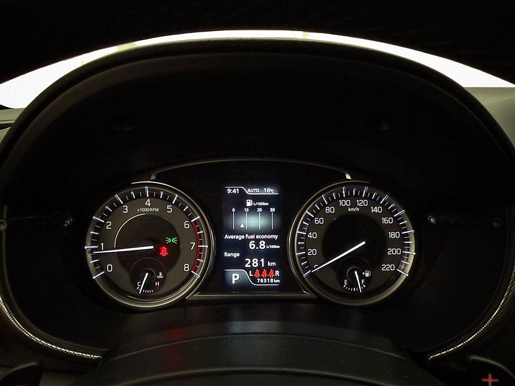 Vehicle Image 30