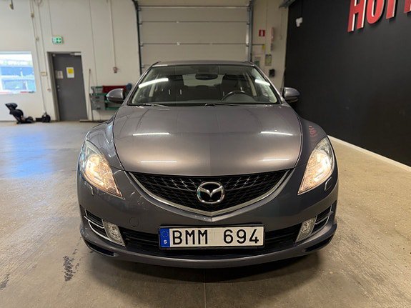 Vehicle Image 7