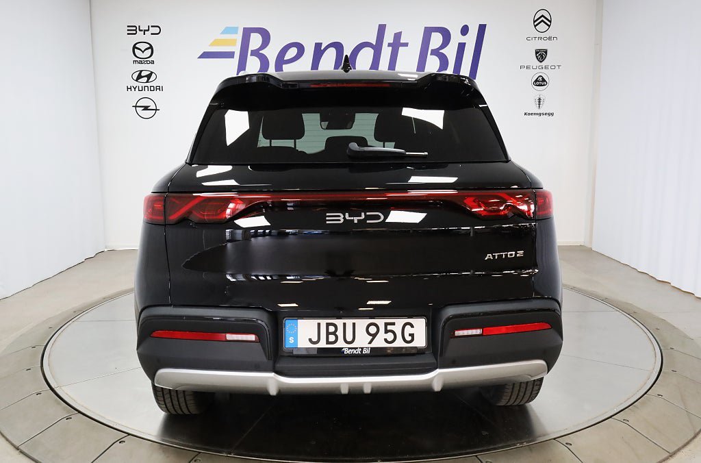 Vehicle Image 8