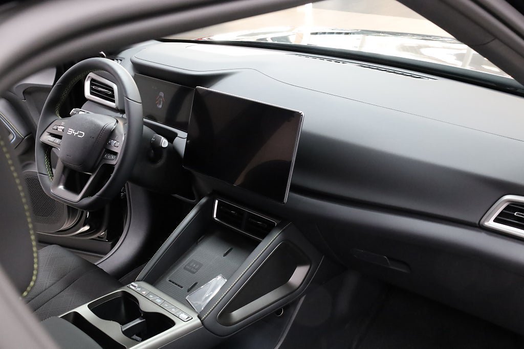 Vehicle Image 18