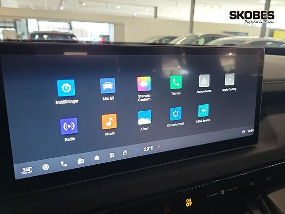 Vehicle Image 13