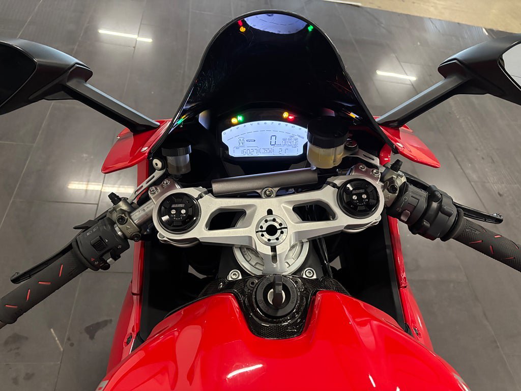 Vehicle Image 15