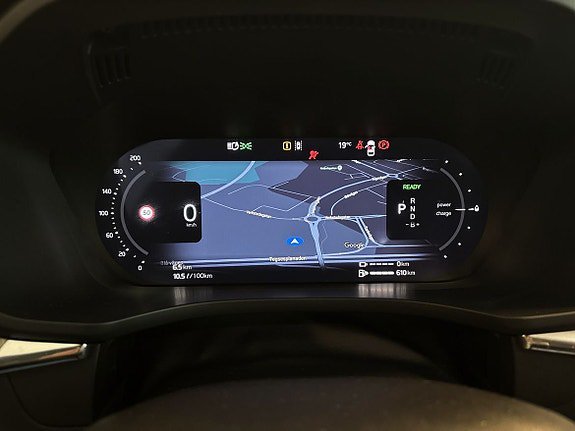 Vehicle Image 25