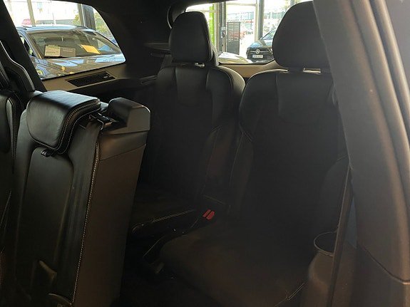Vehicle Image 26