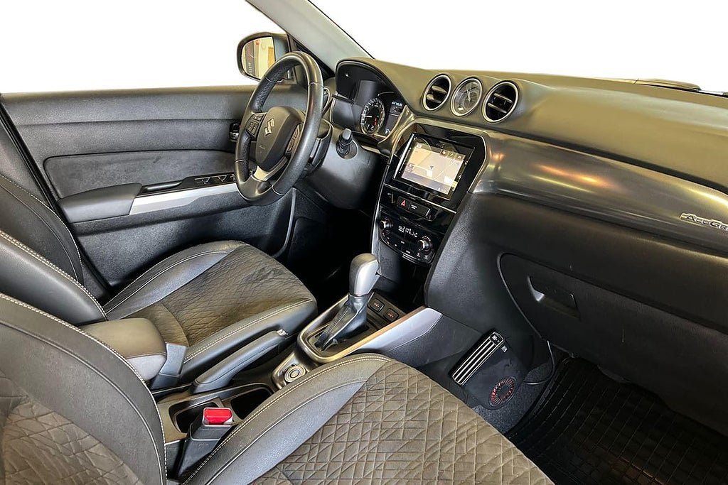 Vehicle Image 7