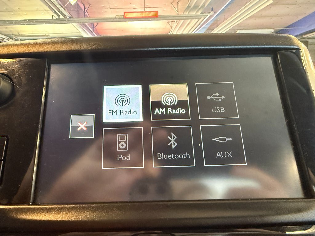 Vehicle Image 13