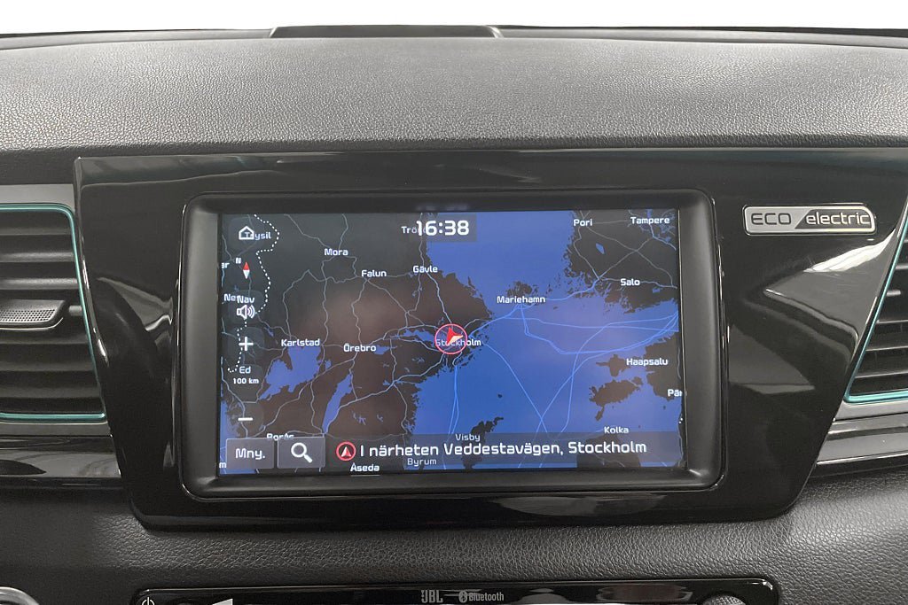 Vehicle Image 22