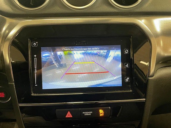 Vehicle Image 19