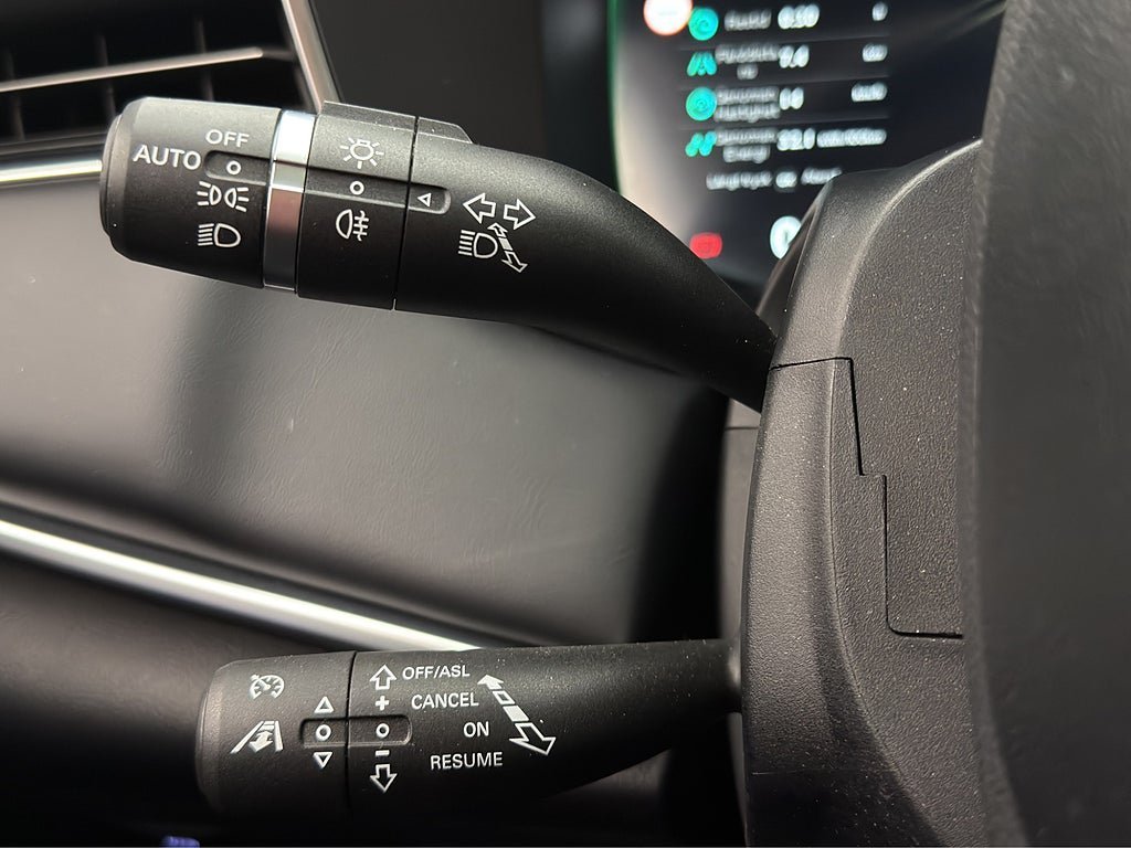 Vehicle Image 26