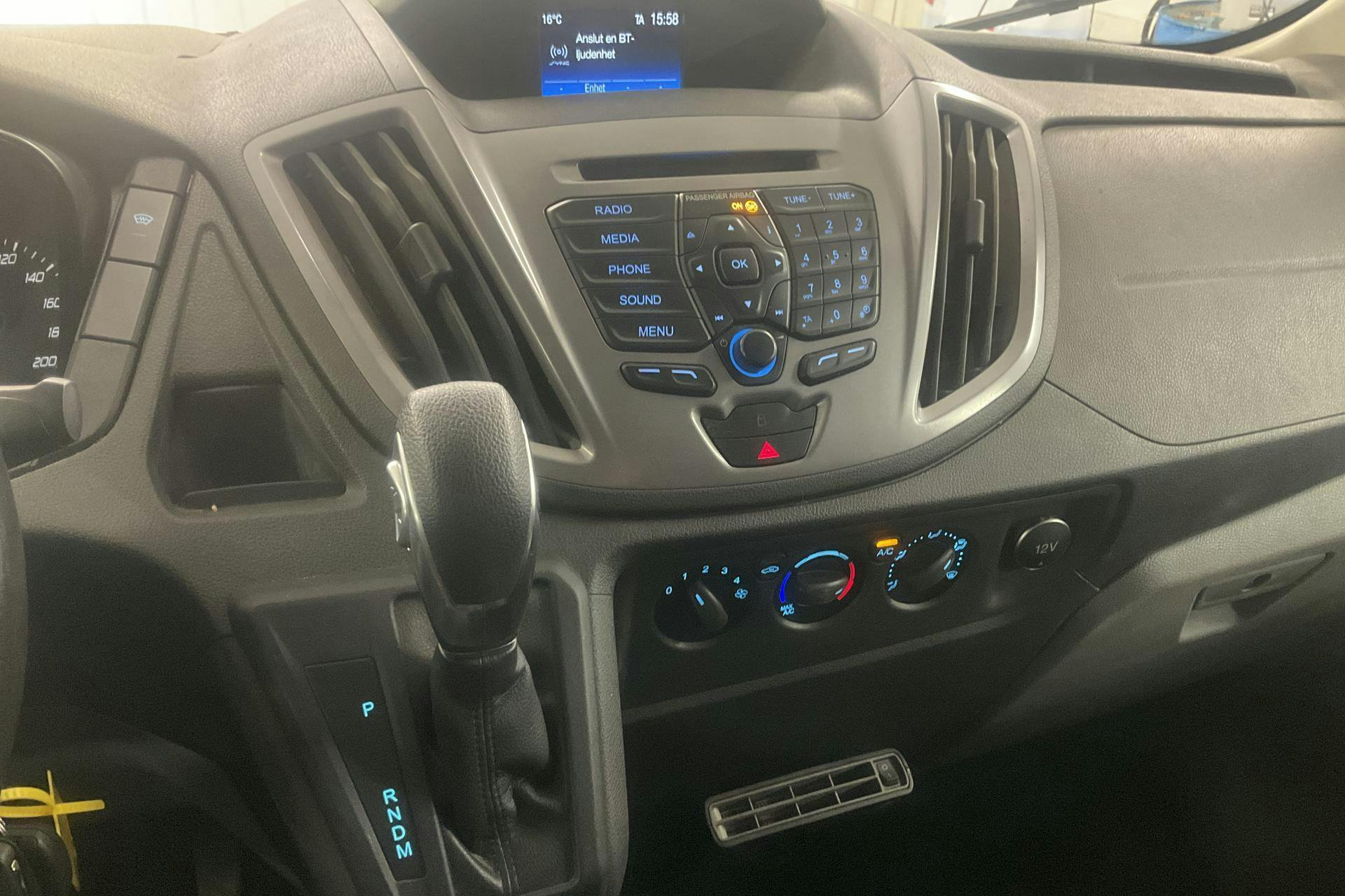 Vehicle Image 11