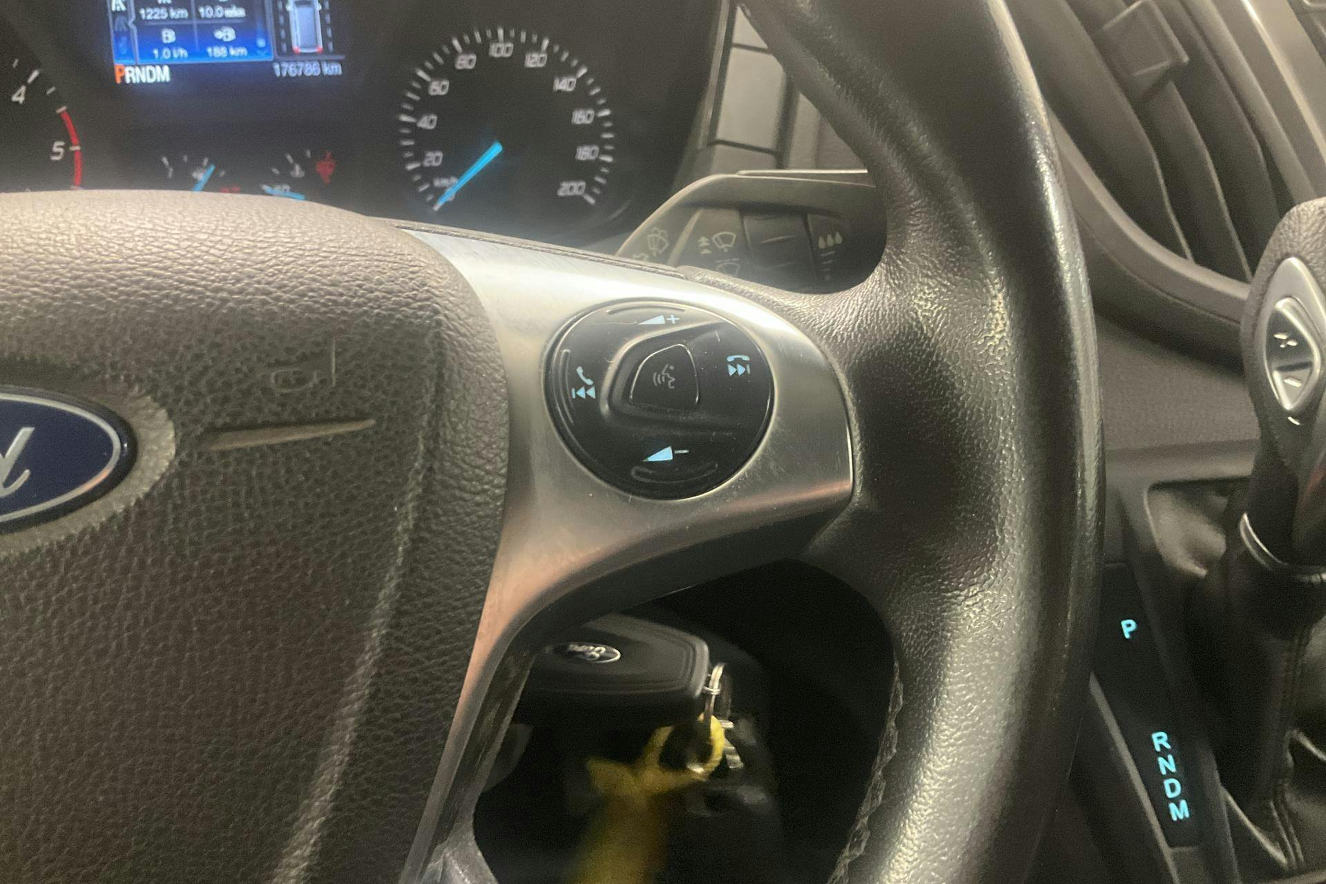 Vehicle Image 13
