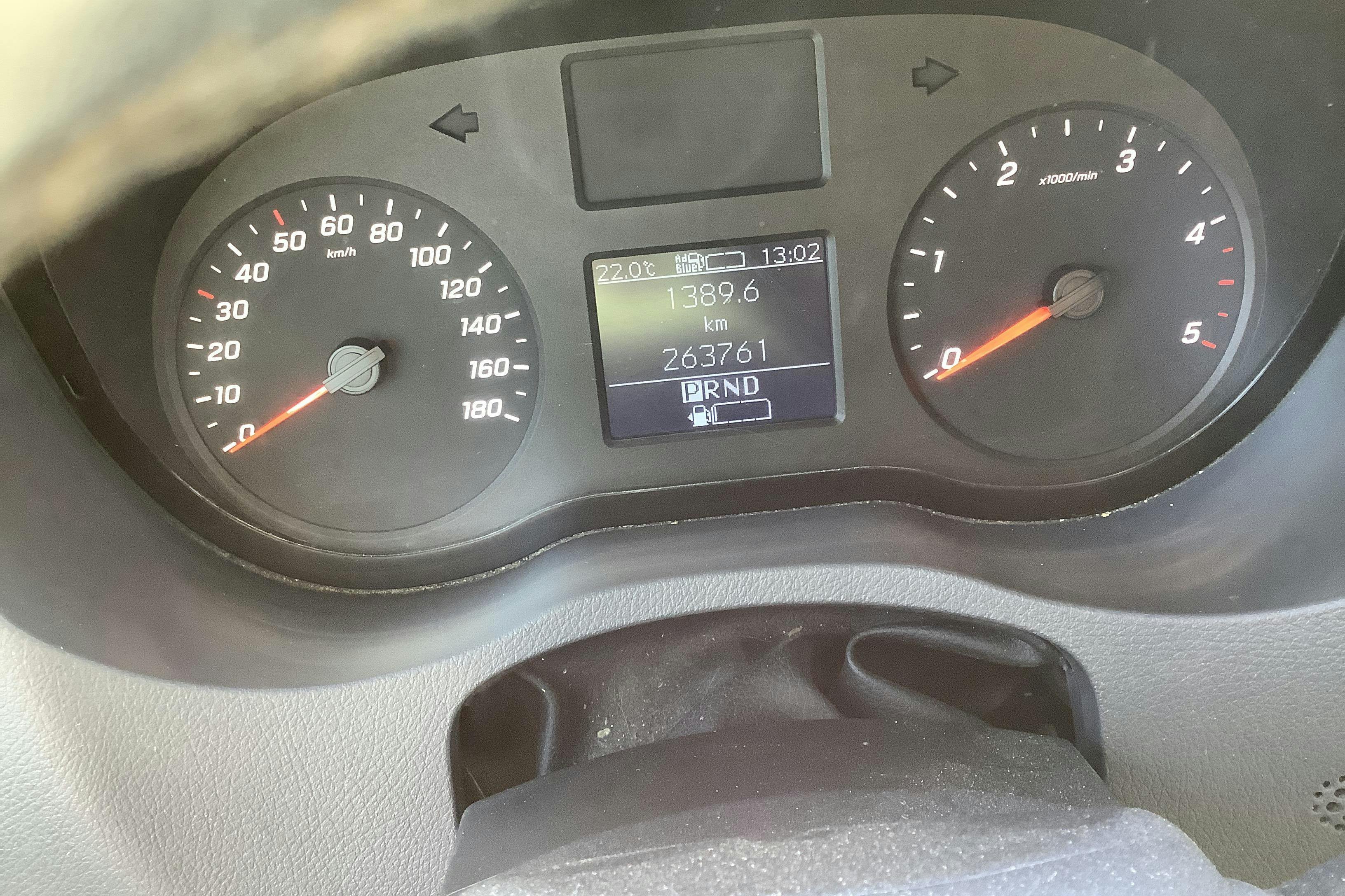 Vehicle Image 15