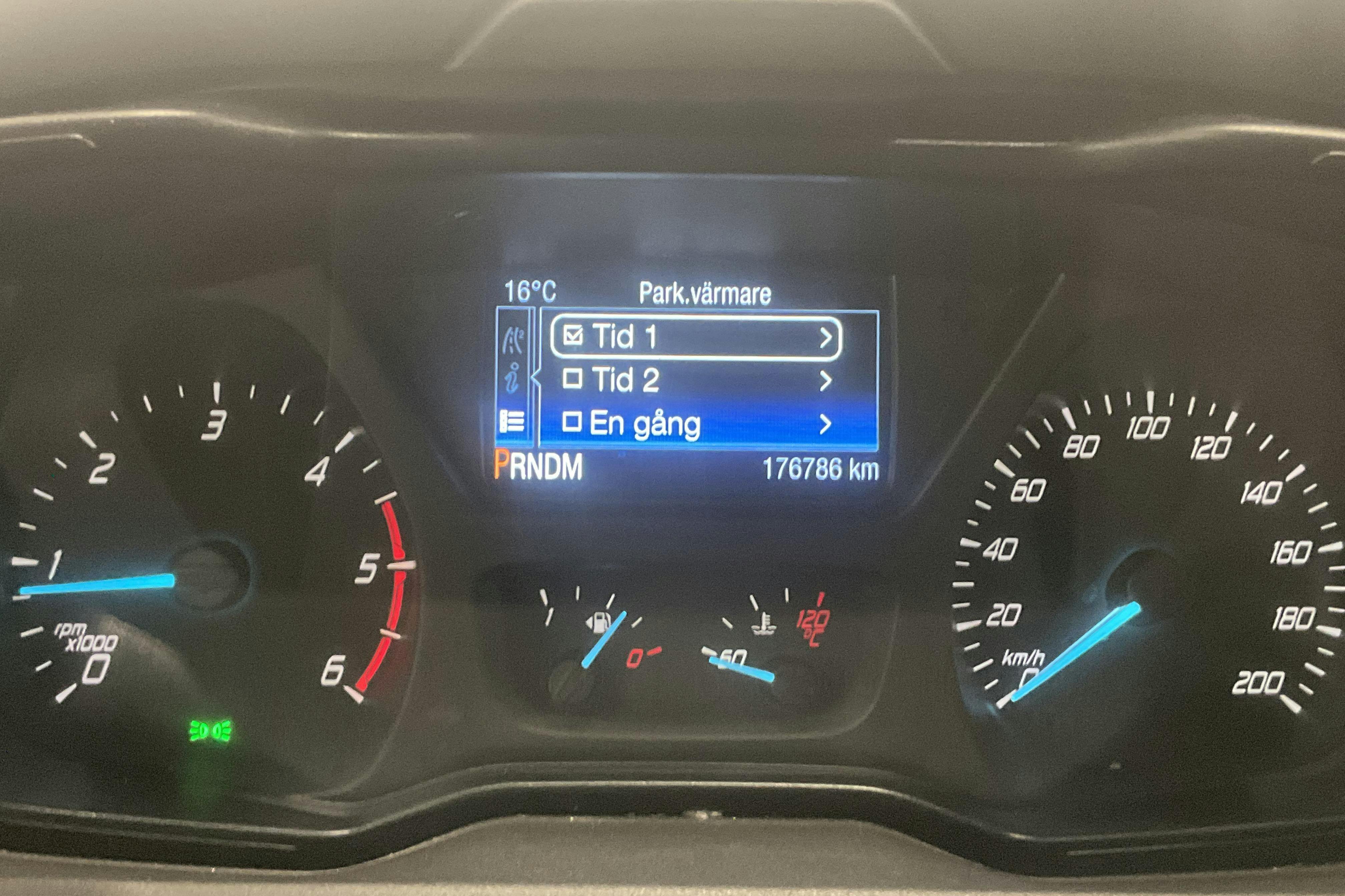 Vehicle Image 16