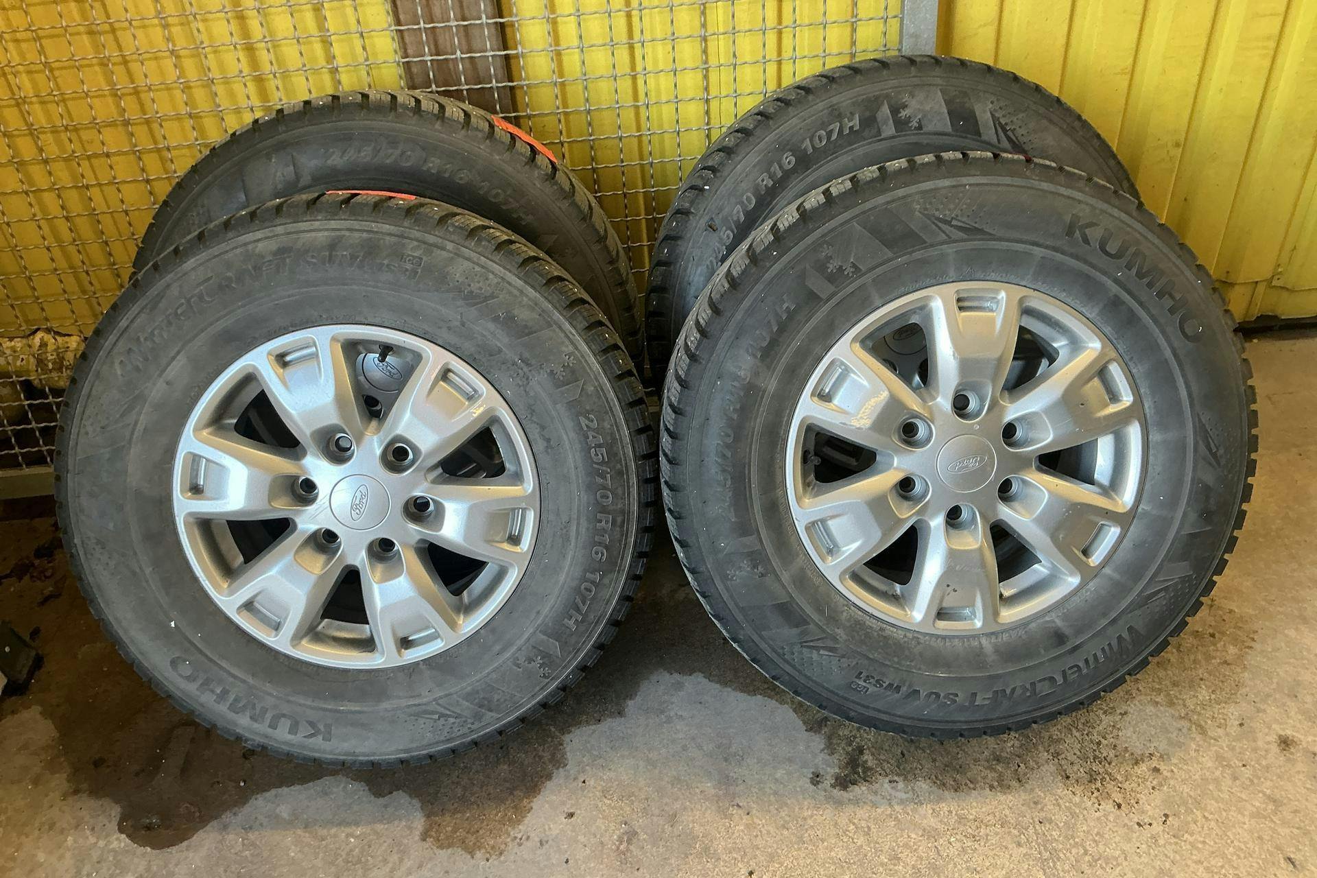 Vehicle Image 19