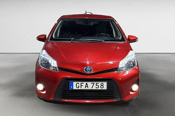 Vehicle Image 10