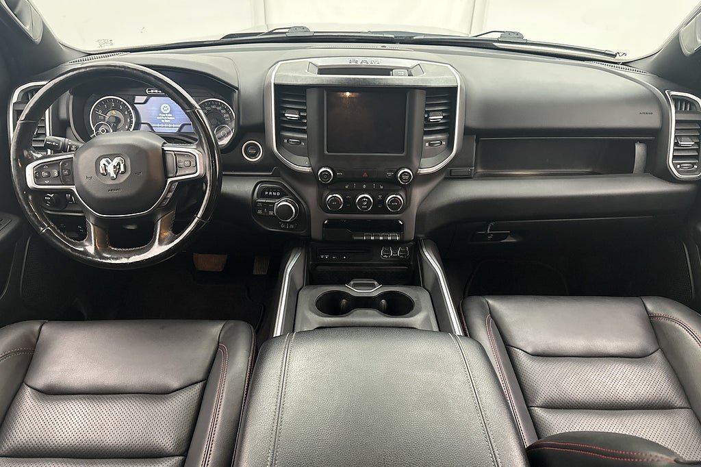 Vehicle Image 18