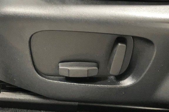 Vehicle Image 27