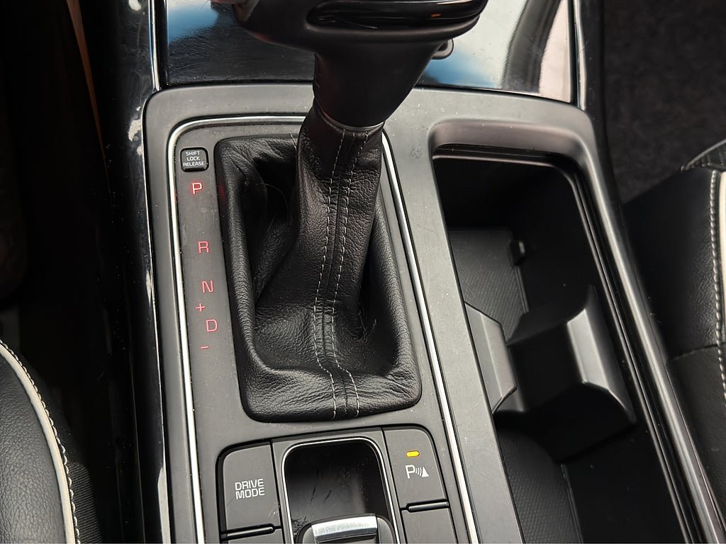 Vehicle Image 28