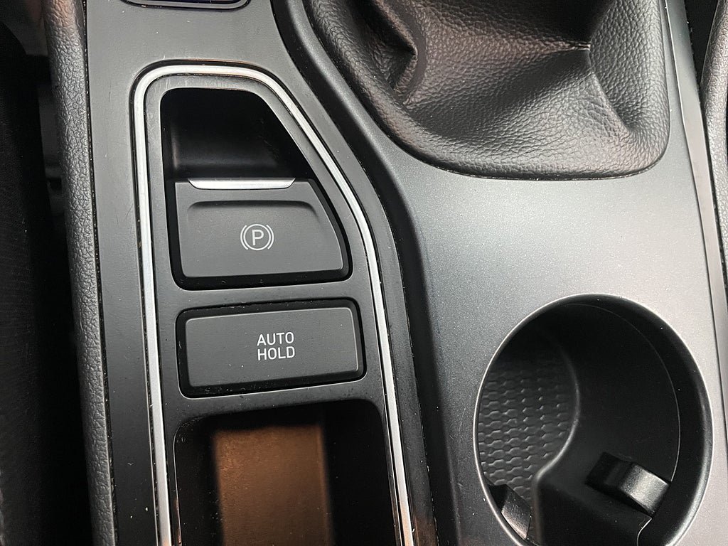 Vehicle Image 23